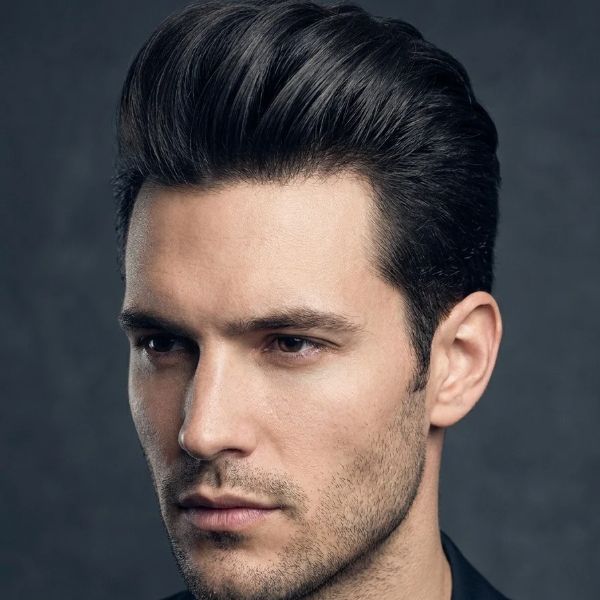 Modern Pompadour Triangle Face